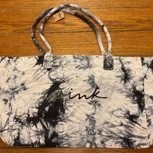 PINK Victoria's Secret Tie Dye Bag Zip Closure Weekender